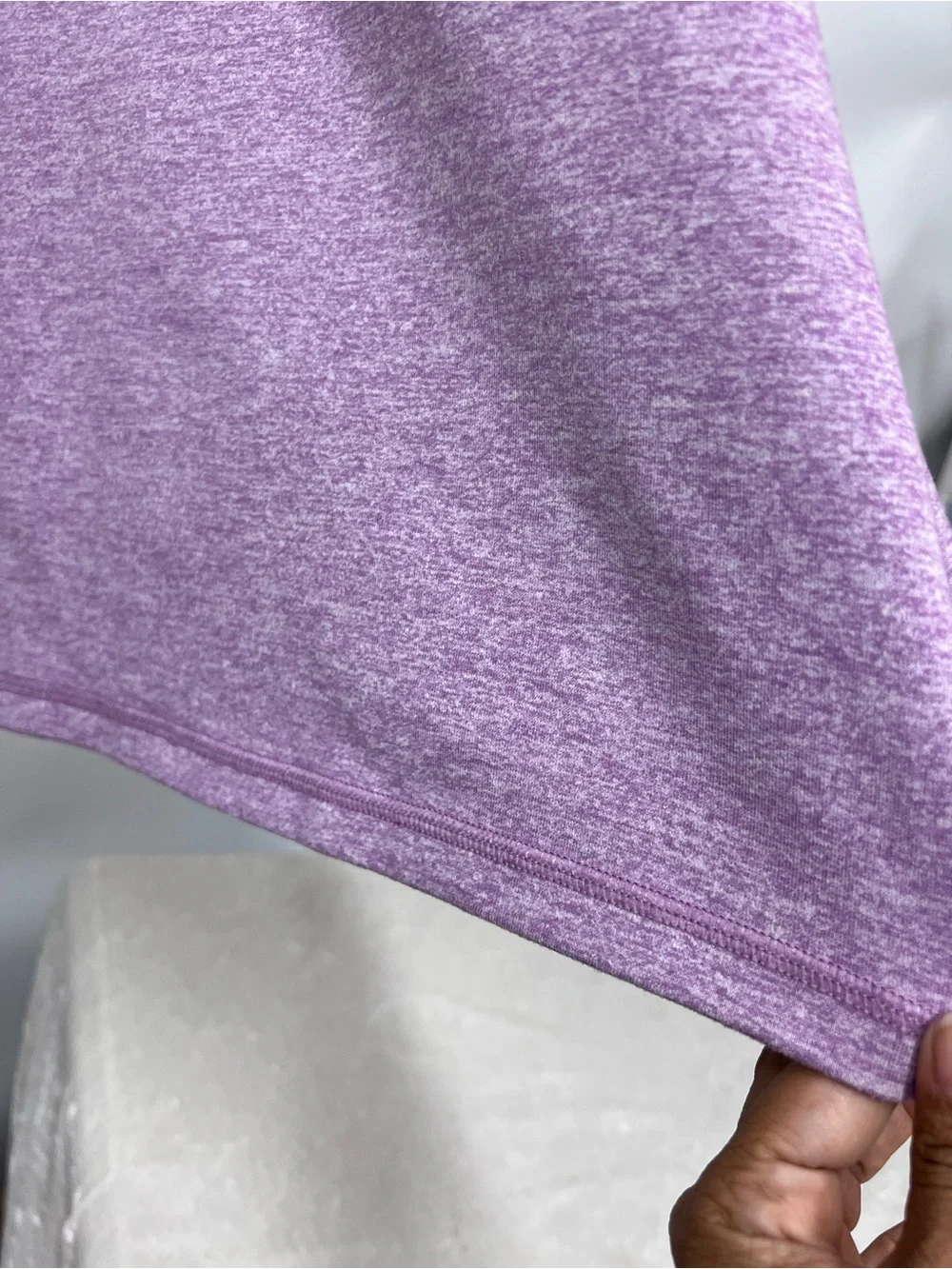 Lululemon Lavender purple Cami tank top 4 athletic built in bra pads missing
